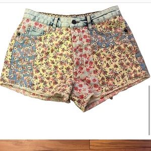 Anthropologie Farm Rio High Patchwork Floral Shorts Size 27